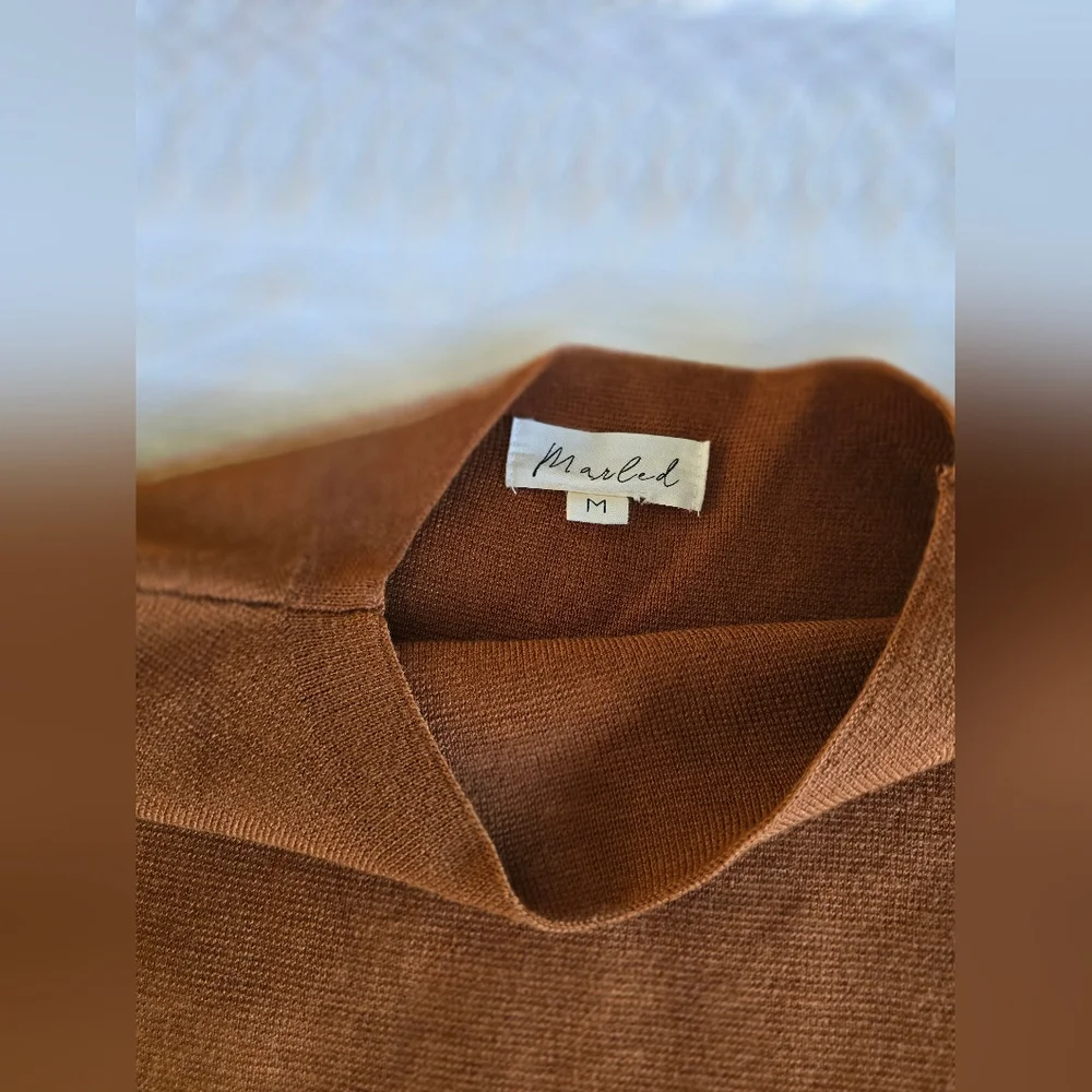 Marled Brown Sleeveless Top - Picture 4 of 4